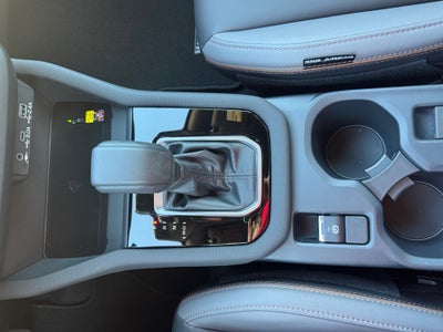 2025 Subaru FORESTER Sport Hybrid