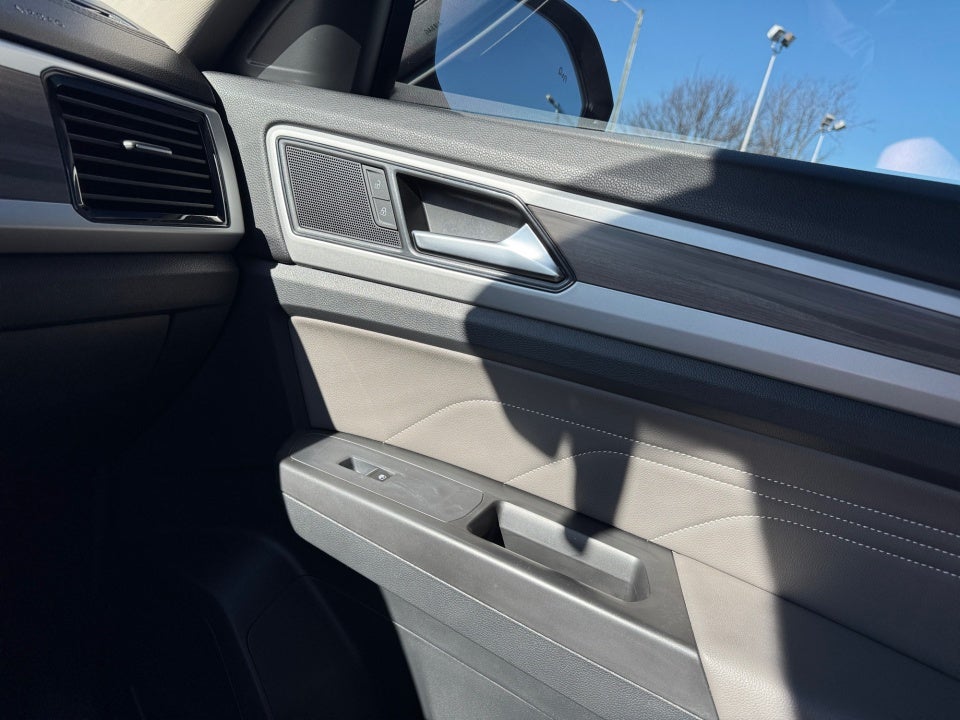 2022 Volkswagen Atlas 2.0T SEL