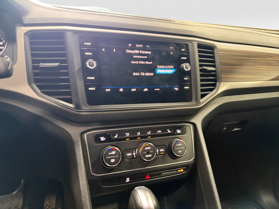 2021 Volkswagen Atlas 3.6L V6 SE w/Technology
