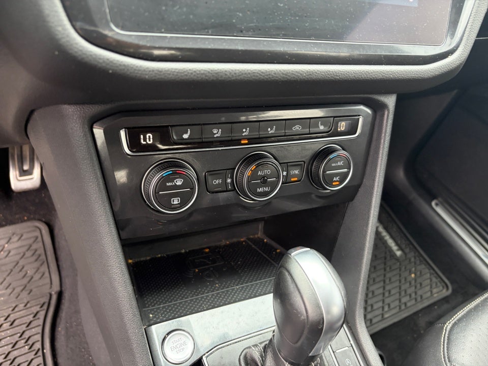 2021 Volkswagen Tiguan 2.0T SE R-Line Black