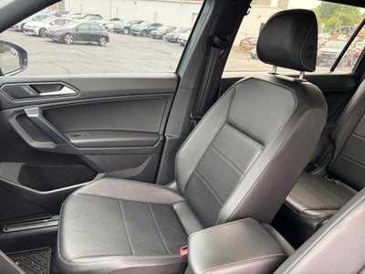 2021 Volkswagen Tiguan 2.0T SE R-Line Black