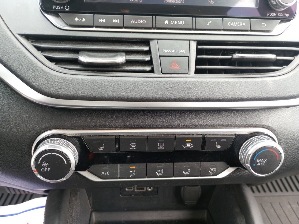 2021 Nissan Altima SR VC-Turbo FWD