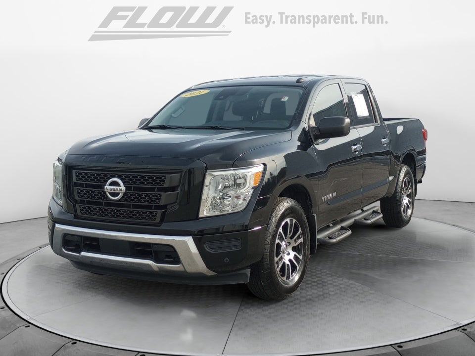 2021 Nissan TITAN Crew Cab SV 4x4
