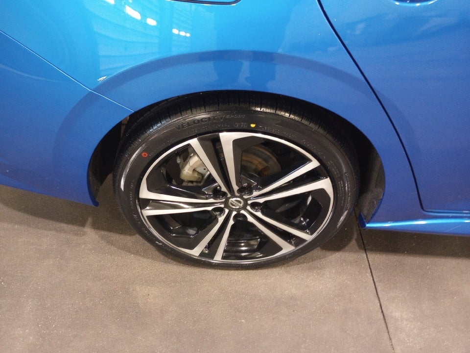 2023 Nissan Sentra SR Xtronic CVT