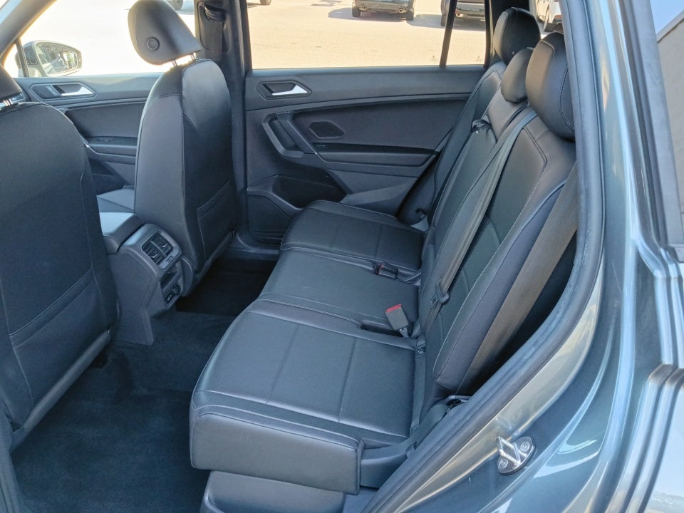 2020 Volkswagen Tiguan 2.0T SE R-Line Black