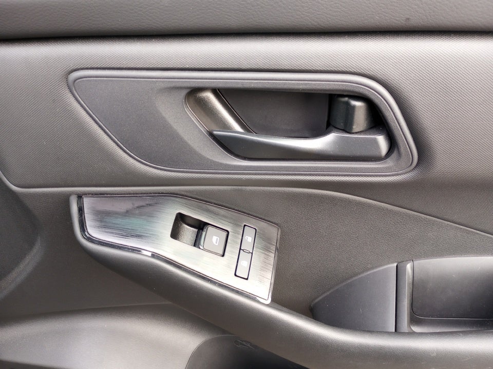 2025 Nissan Rogue S Intelligent AWD