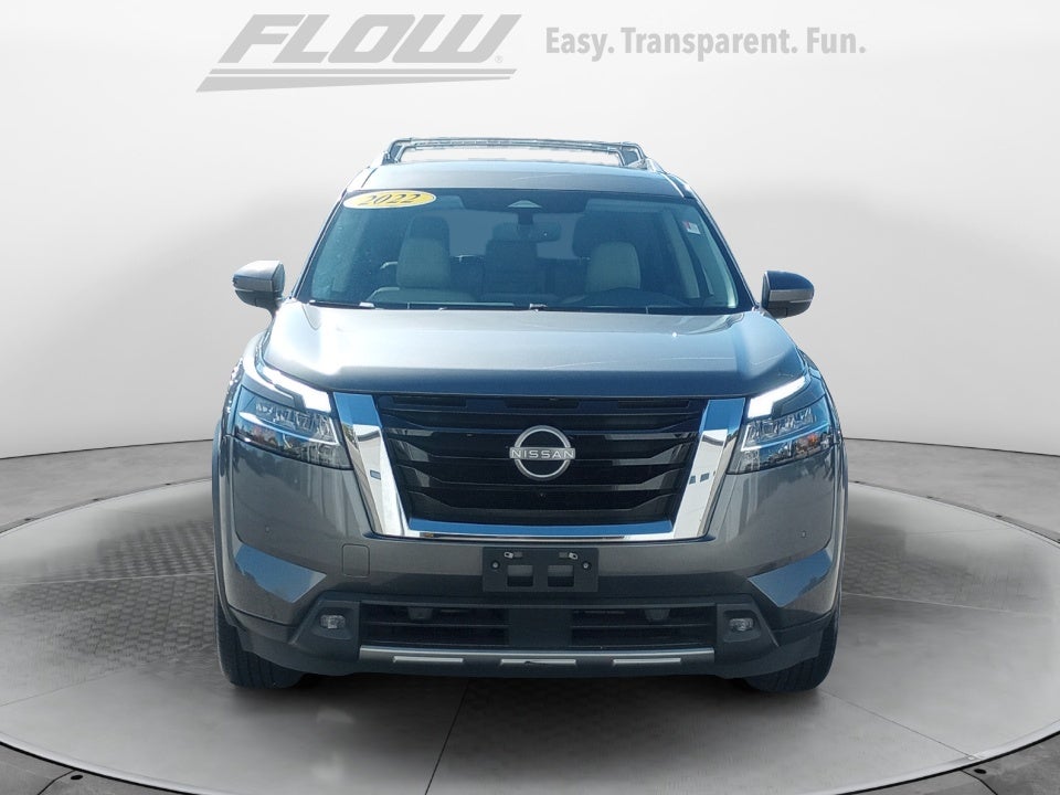 2022 Nissan Pathfinder SL 2WD