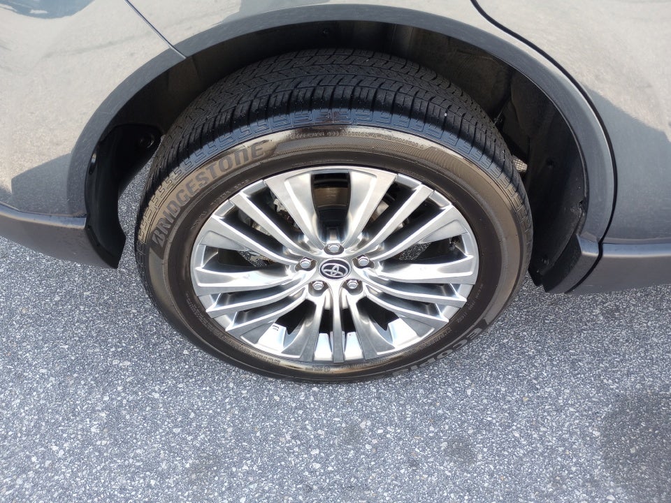 2024 Toyota Venza Limited