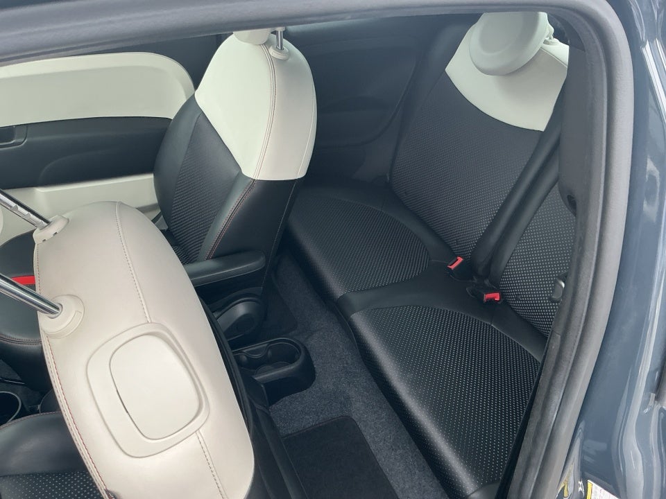 2016 FIAT 500e Battery Electric