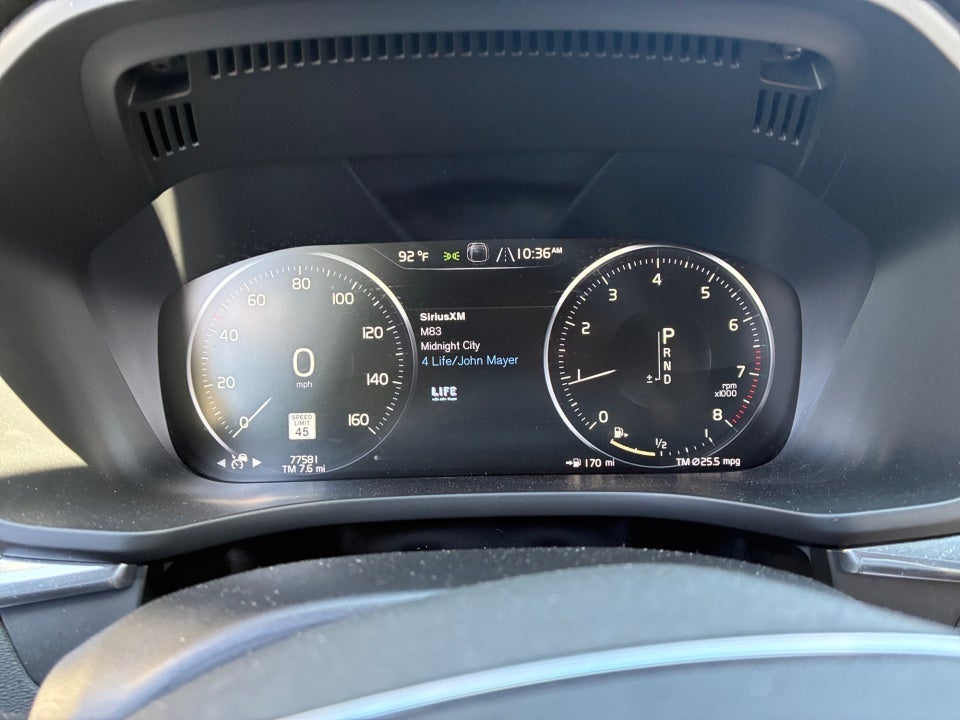 2019 Volvo XC60 R-Design