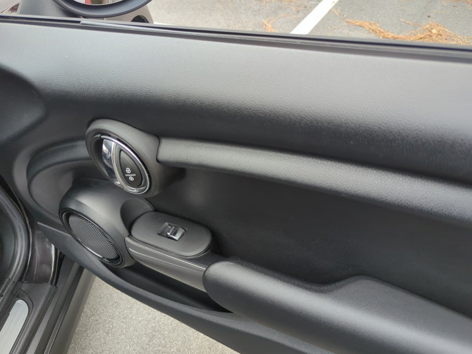 2015 MINI Hardtop 2 Door Cooper