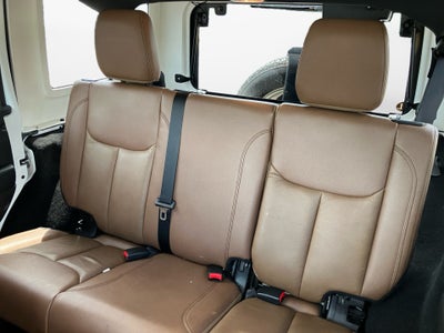 2018 Jeep Wrangler JK Unlimited Sahara 4x4