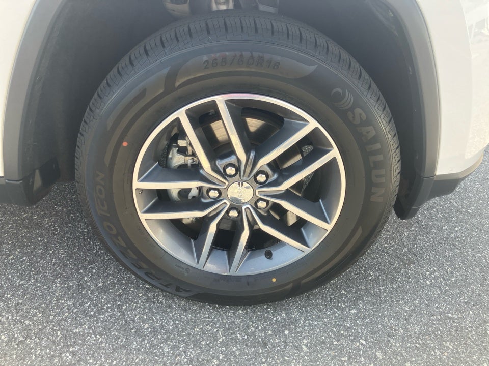 2017 Jeep Grand Cherokee Limited 4x2