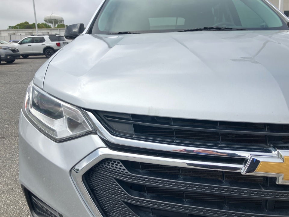 2020 Chevrolet Traverse FWD LS