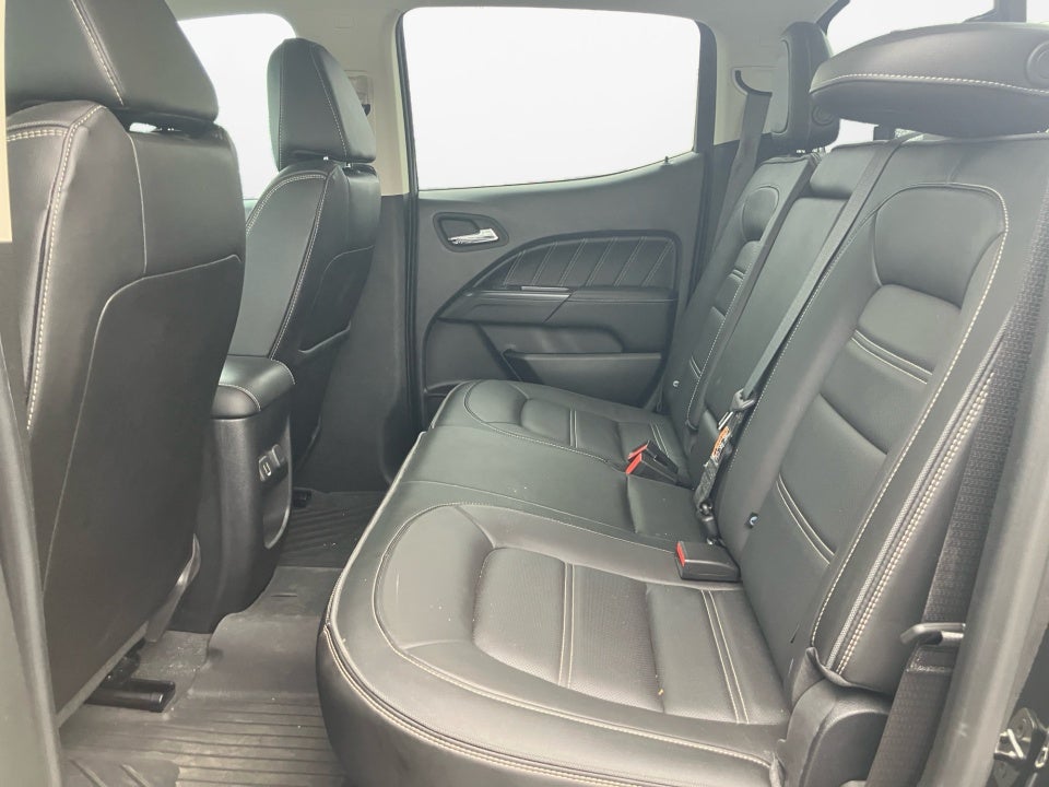 2022 GMC Canyon 4WD Crew Cab Short Box Denali