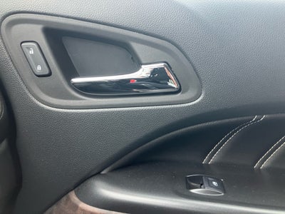 2022 GMC Canyon 4WD Crew Cab Short Box Denali