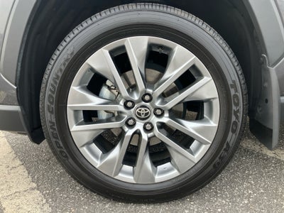 2024 Toyota RAV4 XLE Premium