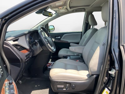 2020 Toyota Sienna Limited Premium