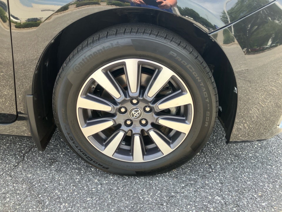 2020 Toyota Sienna Limited Premium