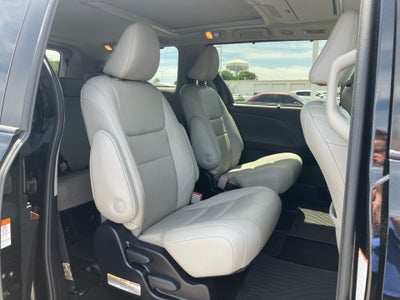 2020 Toyota Sienna Limited Premium