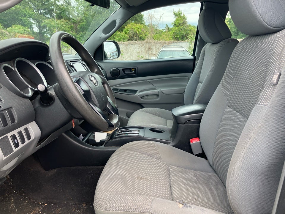 2014 Toyota Tacoma Base
