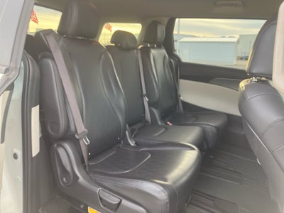2022 Kia Carnival MPV LX Seat Package