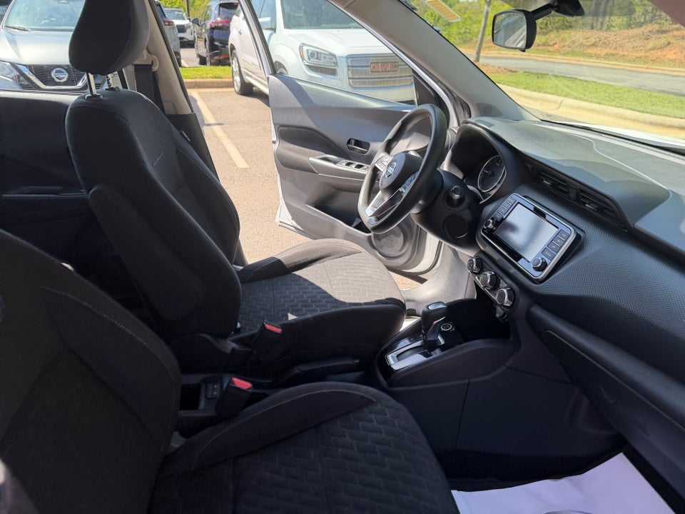 2021 Nissan Kicks S Xtronic CVT