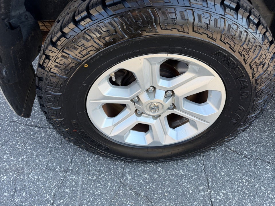 2018 Toyota 4Runner SR5