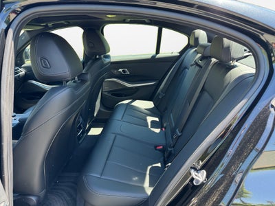 2025 BMW 330i xDrive