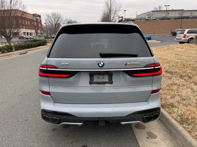 2023 BMW X7 M60i
