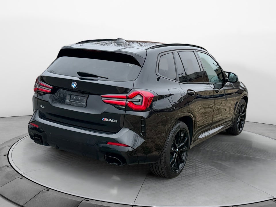 2024 BMW X3 M40i