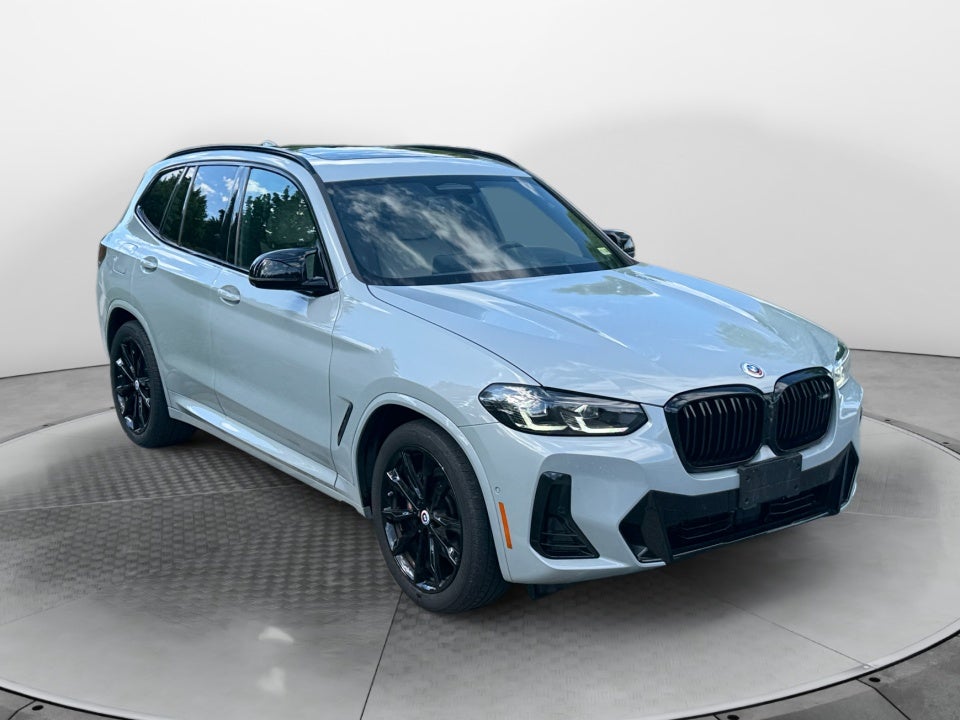 2023 BMW X3 M40i