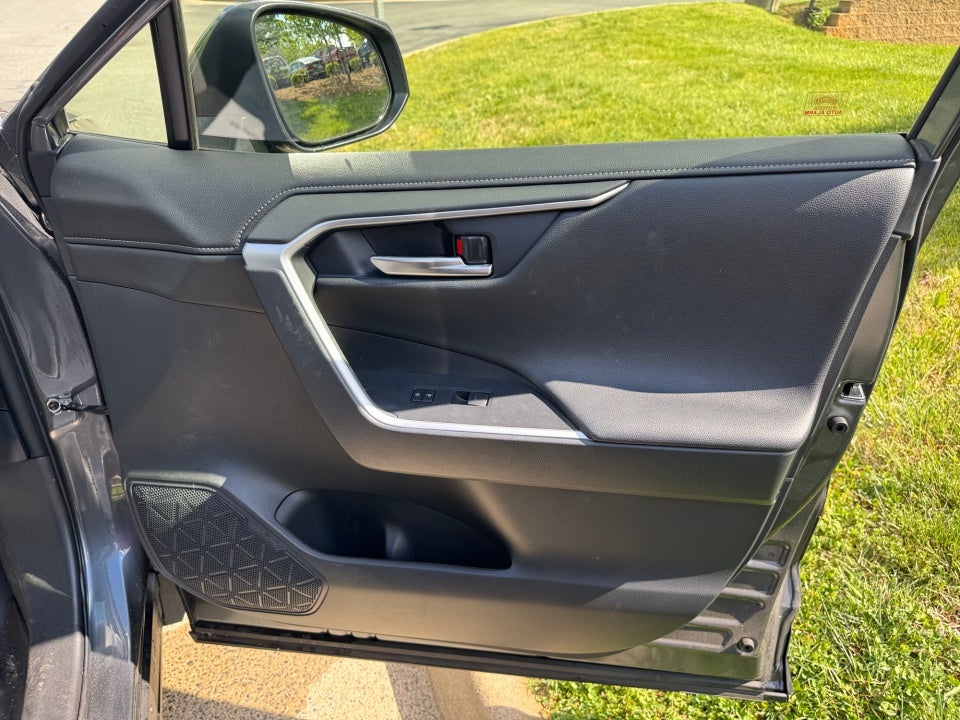 2025 Toyota RAV4 Hybrid Limited