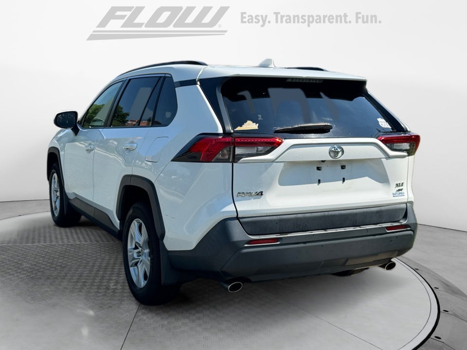 2020 Toyota RAV4 XLE
