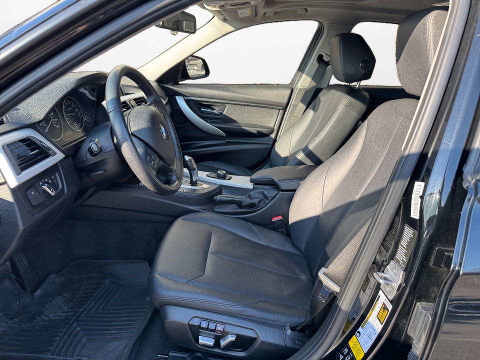 2017 BMW 320i xDrive