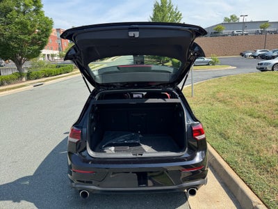2024 Volkswagen Golf GTI 380 SE