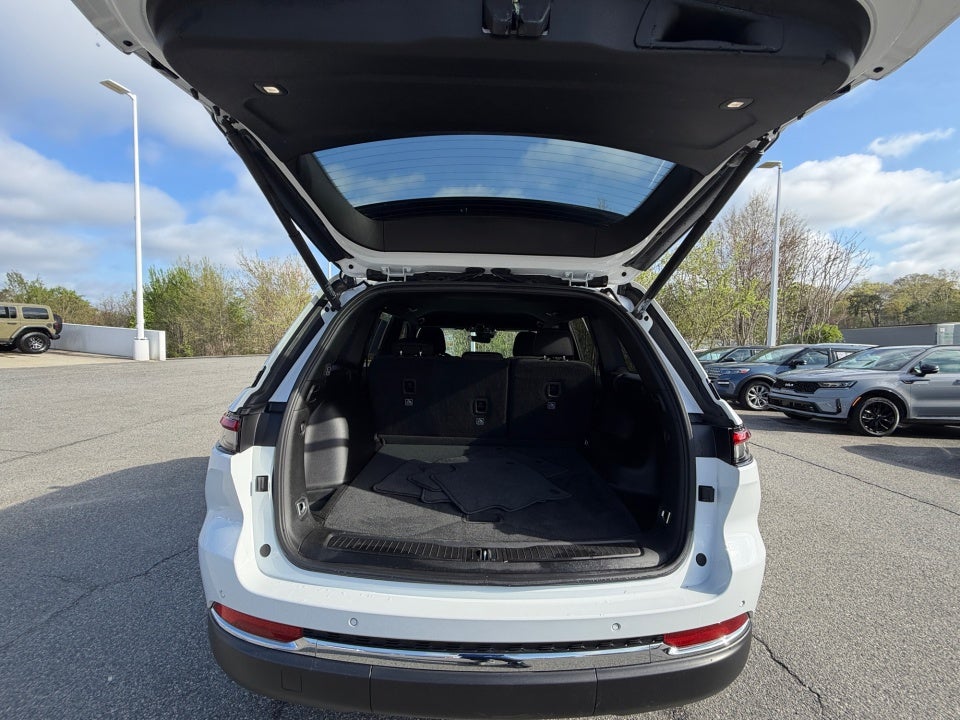 2025 Jeep Grand Cherokee Laredo 4x2