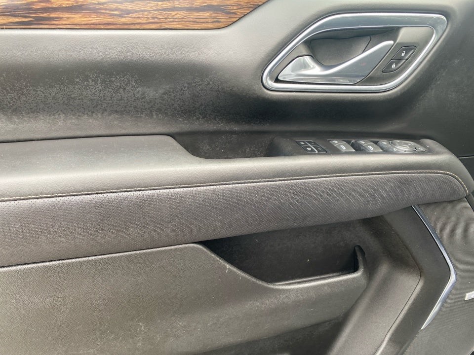 2023 Chevrolet Suburban 2WD Premier