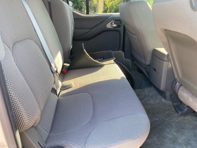 2014 Nissan Frontier SV