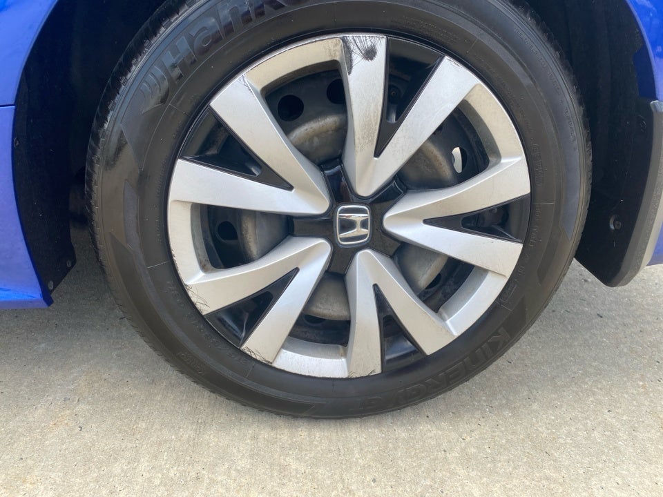 2022 Honda Civic Sedan LX