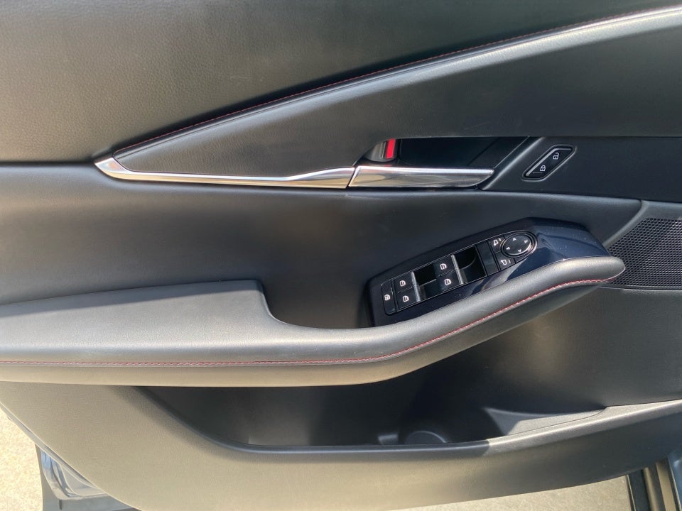 2022 Mazda Mazda CX-30 Carbon Edition