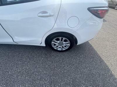 2017 Toyota Yaris iA Base