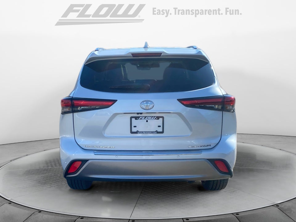 2023 Toyota Highlander Platinum