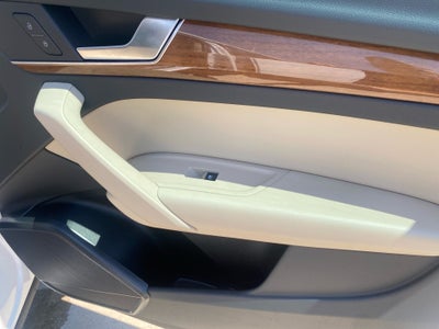 2025 Audi Q5 Premium 40 TFSI quattro S tronic
