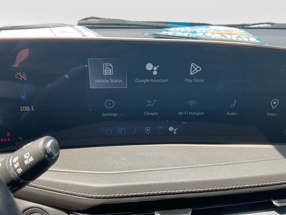 2024 Cadillac XT4 FWD Premium Luxury