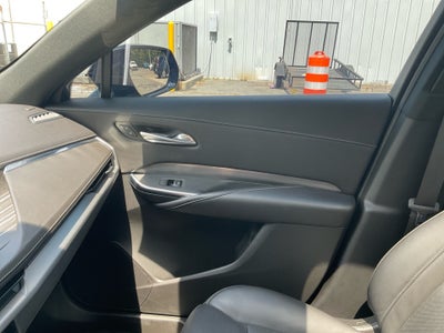2024 Cadillac XT4 FWD Premium Luxury