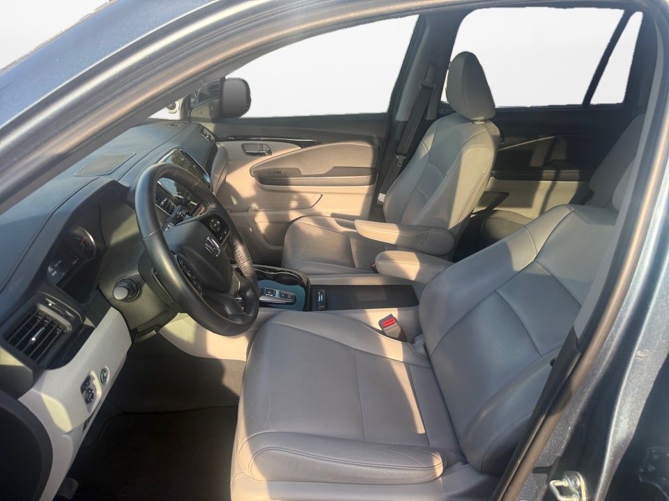 2021 Honda Pilot Touring 8-Passenger