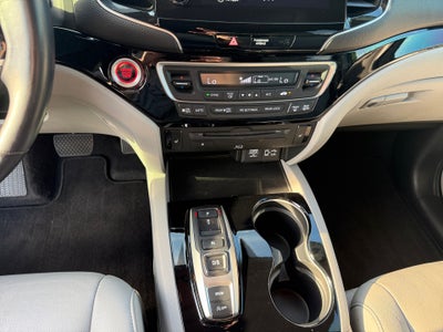 2021 Honda Pilot Touring 8-Passenger