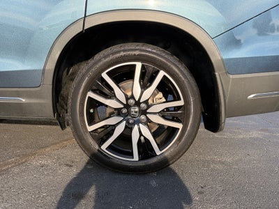 2021 Honda Pilot Touring 8-Passenger