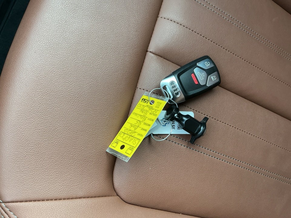 2022 Audi Q5 Premium 45 TFSI S line quattro S tronic